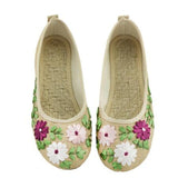 Vintage Embroidered Women Flats Flower Slip